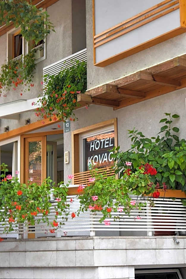 Hotel Kovači