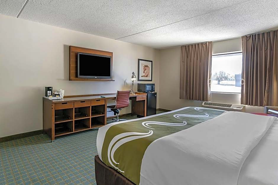 Quality Inn Lexington - Horse Park