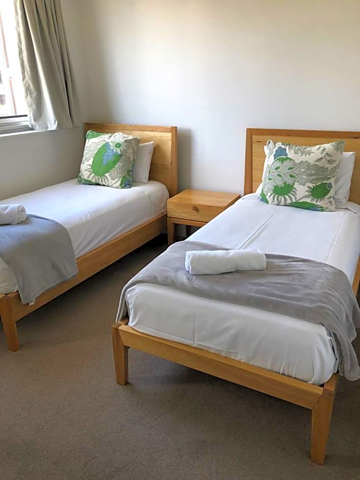 Oceania on Burleigh Beach