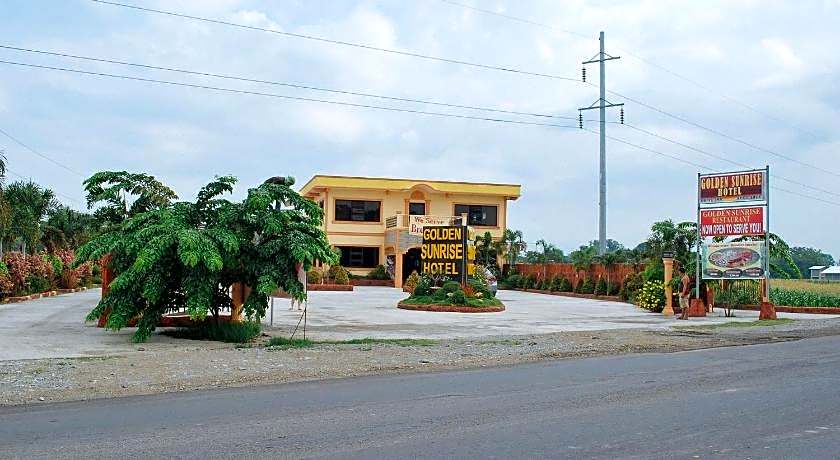 Golden Sunrise Hotel I by RedDoorz