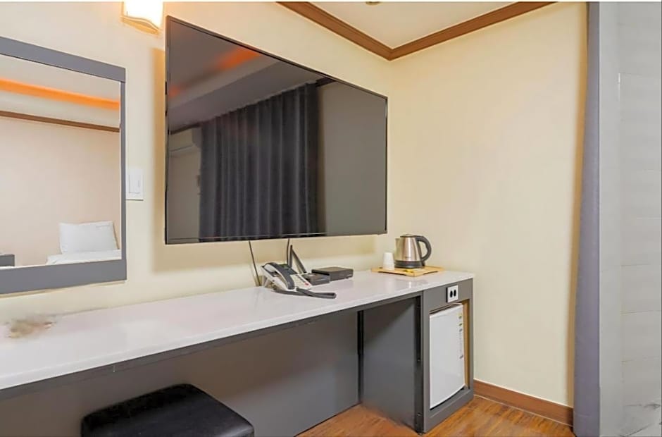 Donghae Gloria Hotel