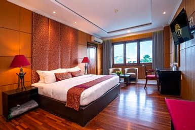 Bumi Senyiur Hotel