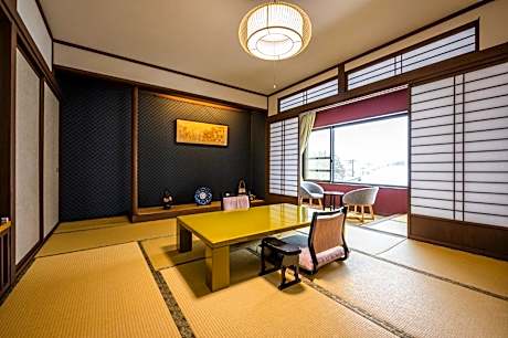 Japanese-Style Room