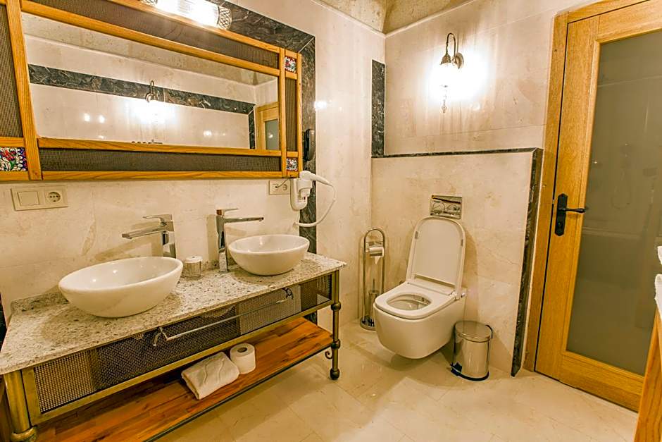 Imperial Cave Suites & Spa