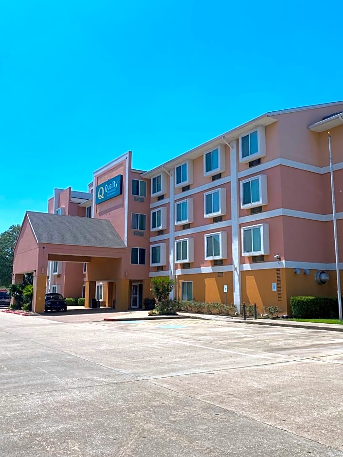 Quality Inn and Suites Westchase