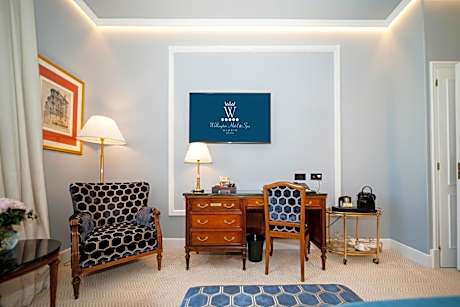 Superior Double Room with City View