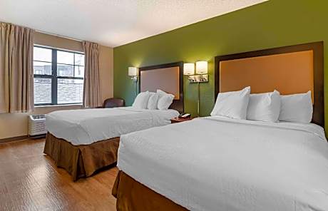 Studio with 2 Double Beds - Non-Smoking