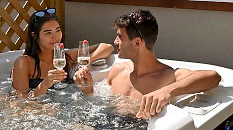Double Room with Spa Bath