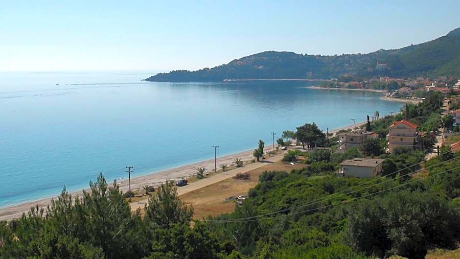 Filoxenia Hotel & Apartments