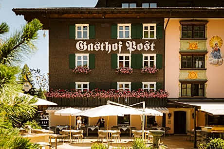 Post Lech Arlberg