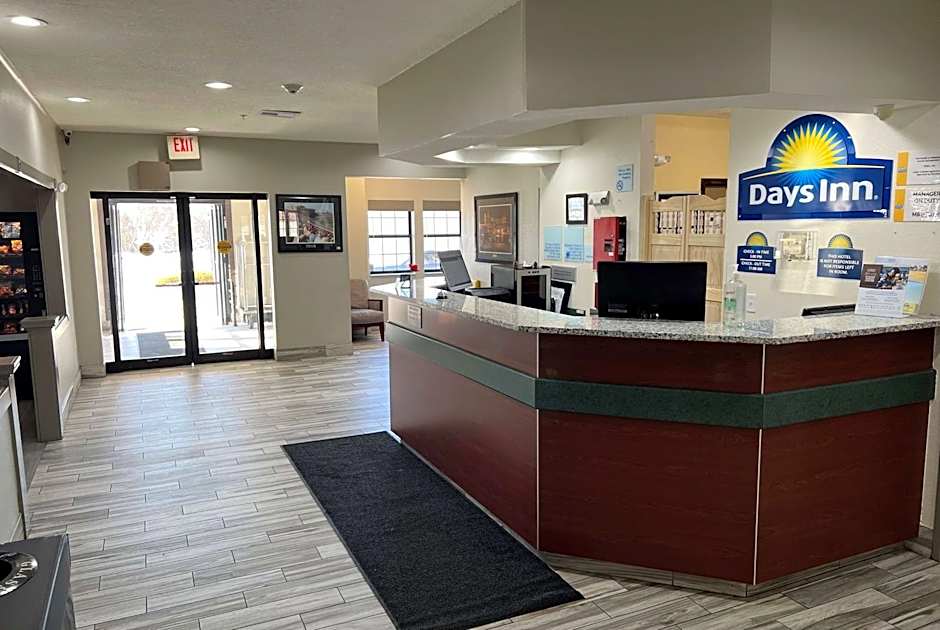 Days Inn by Wyndham near Kansas Speedway