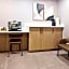 SpringHill Suites Birmingham Colonnade