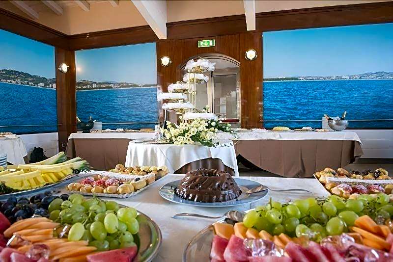 Hotel Villa Elena