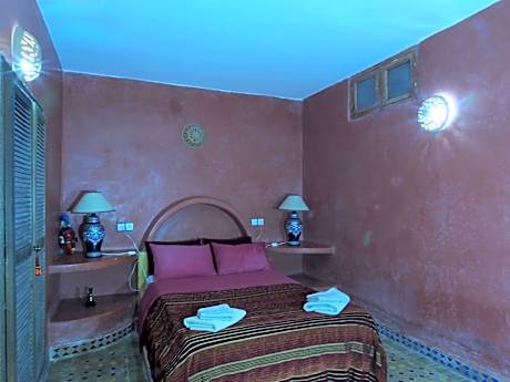 Double Room with Shared Bathroom