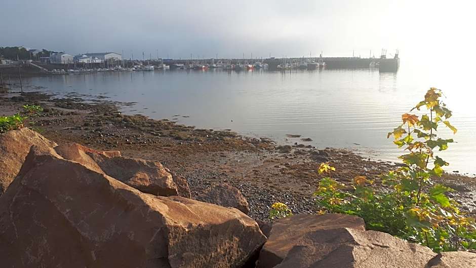 Hillside Landing B&B