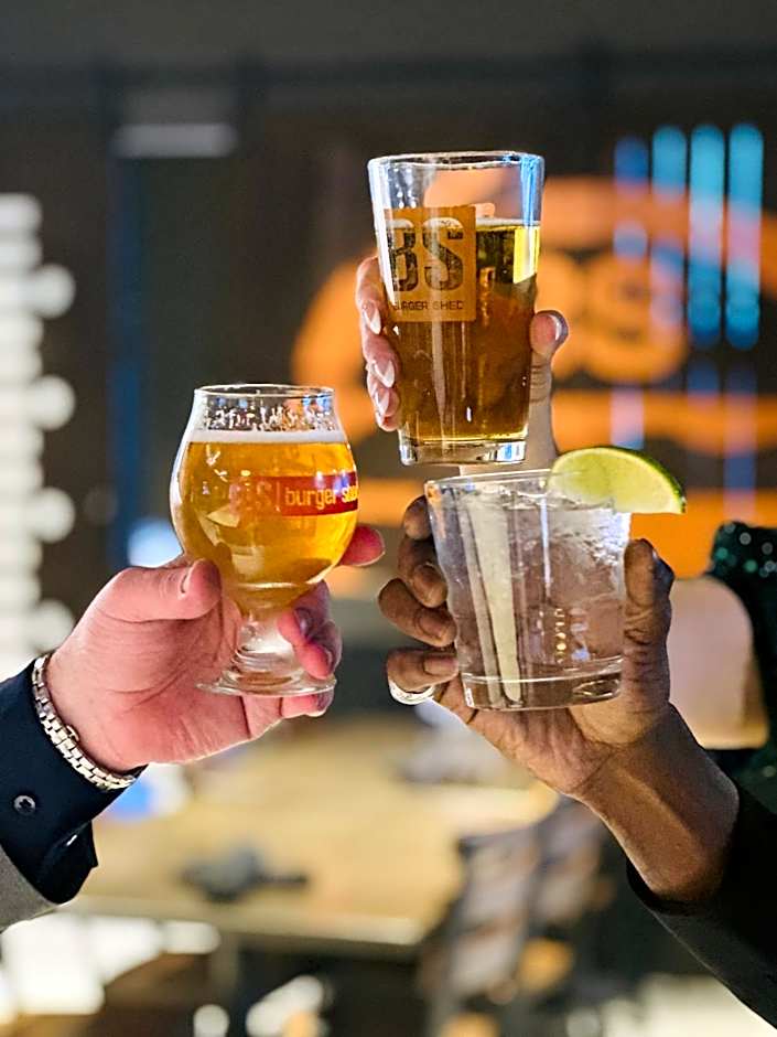 Embassy Suites By Hilton Kansas City/Olathe