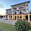 Hotel Avra