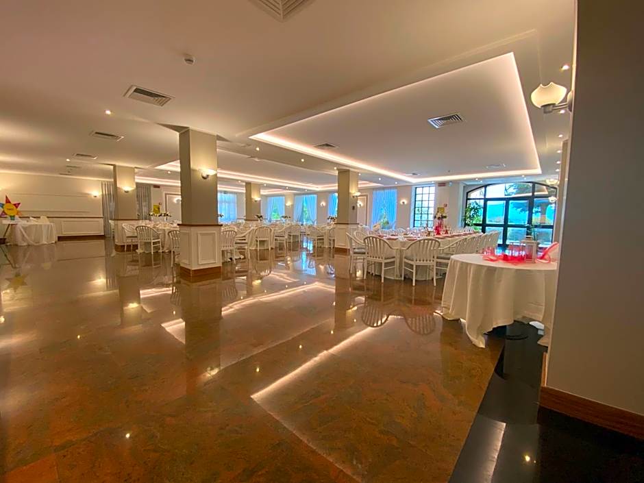 Sunny Palace Hotel Restaurant
