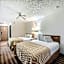 Travelodge by Wyndham Longmont