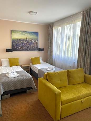 Carina Hotel