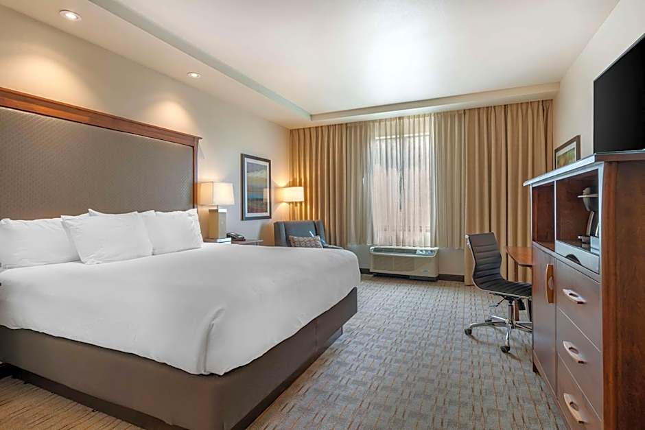 Best Western Premier Boulder Falls Inn