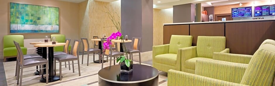 Holiday Inn Secaucus Meadowlands – Secaucus, NJ