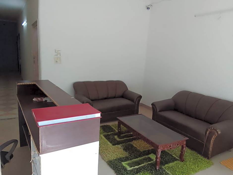 Hotel Rajvanshi By WB Inn