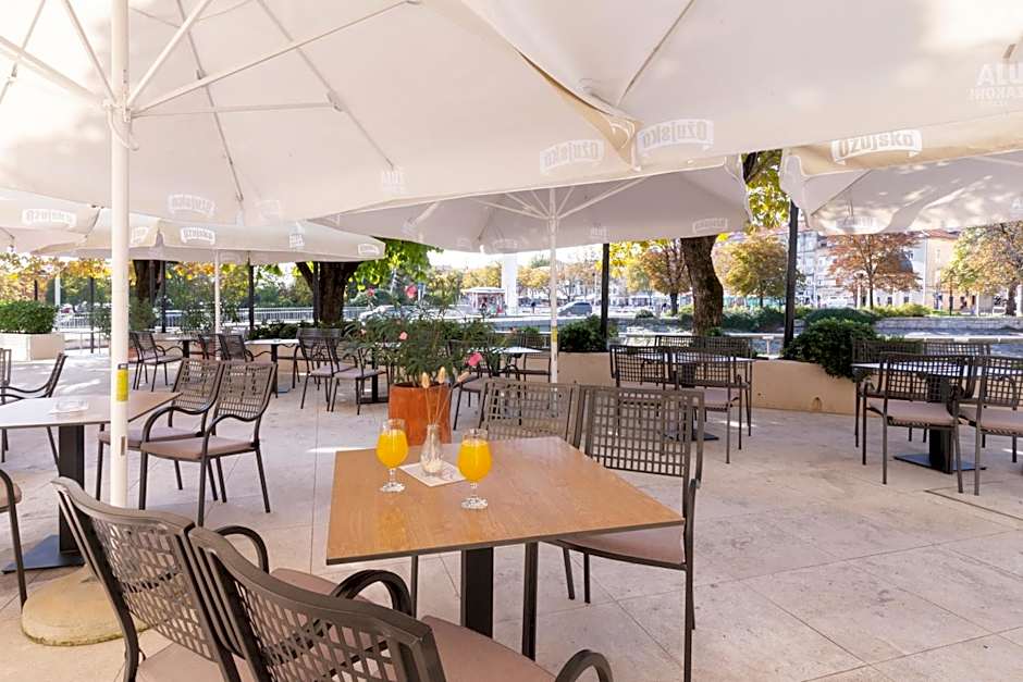 Hotel Continental