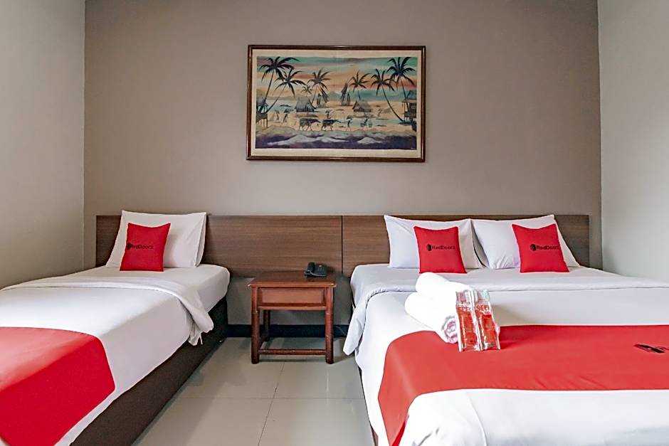 RedDoorz near Simpang Dago 2