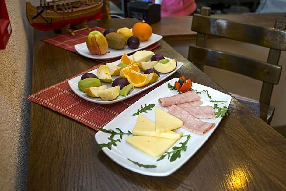 Aspalathos Residence