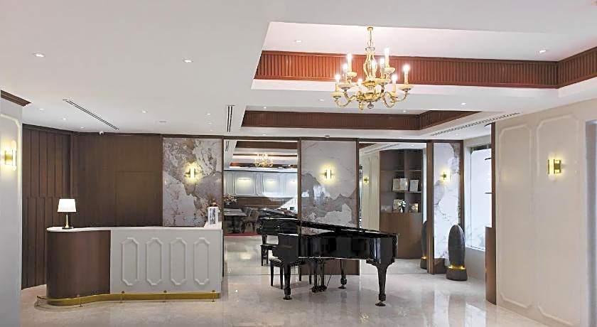 The Jesselton Hotel