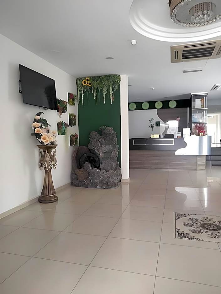 K Garden Hotel Parit Buntar