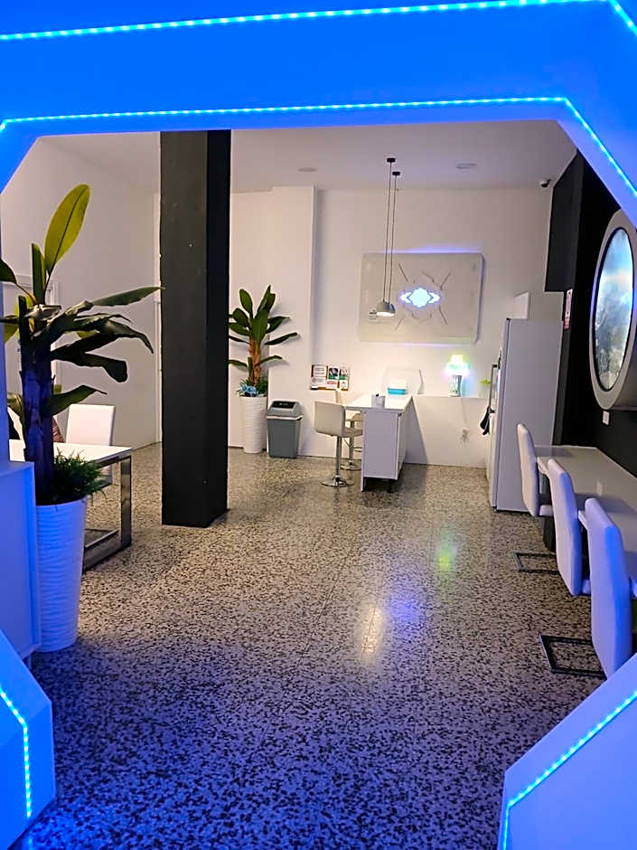 CAPSULE INN VALENCIA Hostel