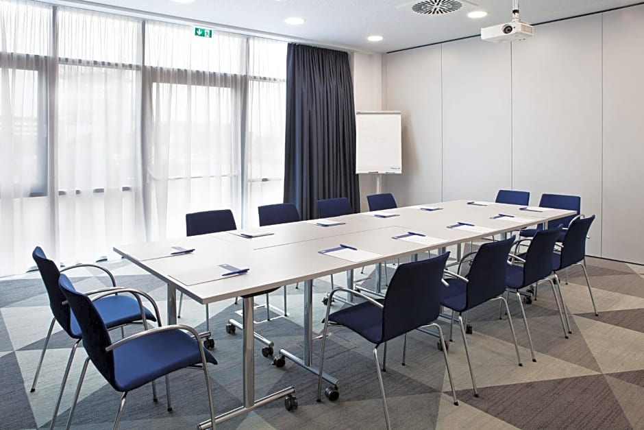 Holiday Inn Express Oberhausen By IHG