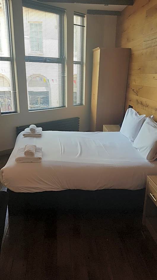 The Castle Hotel Neath