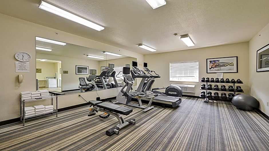 Candlewood Suites Tulsa