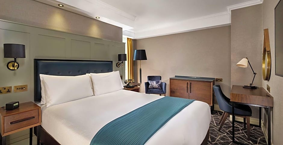 100 Queen's Gate Hotel London, Curio Collection by Hilton