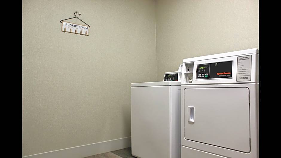 Holiday Inn Express Amherst - Lockport by IHG