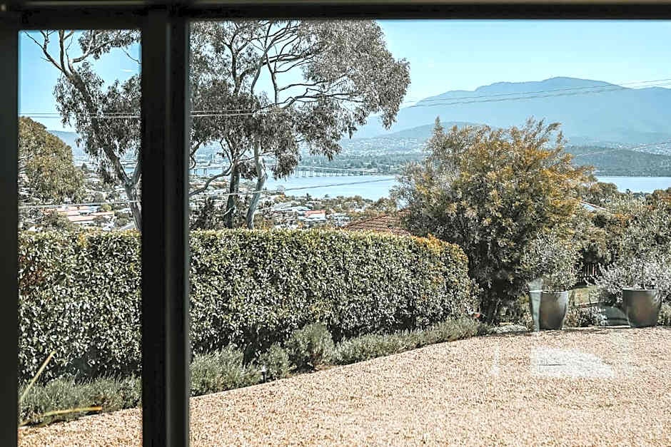 Finnview House