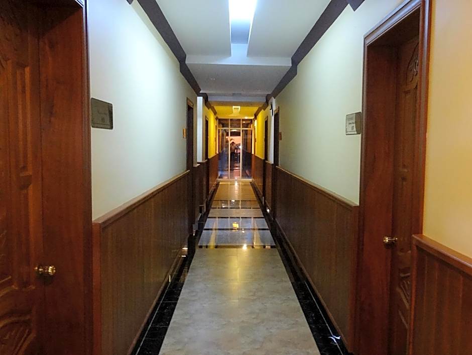 Kampongbay Makeng Guesthouse – Kampot, NJ