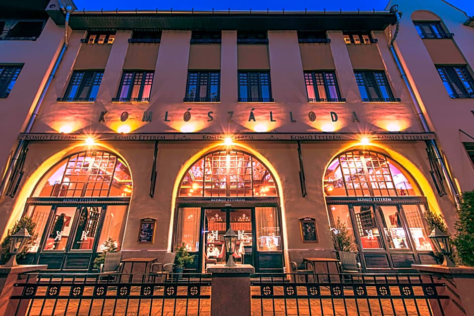 Komló Hotel Gyula