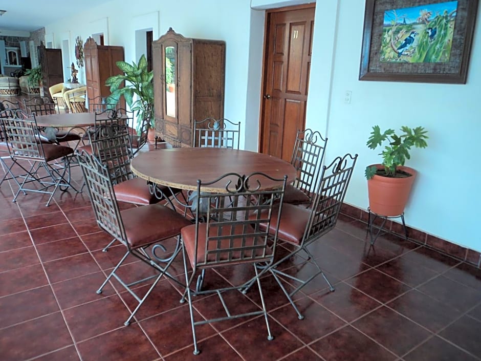 Mansion Serrano Hotel