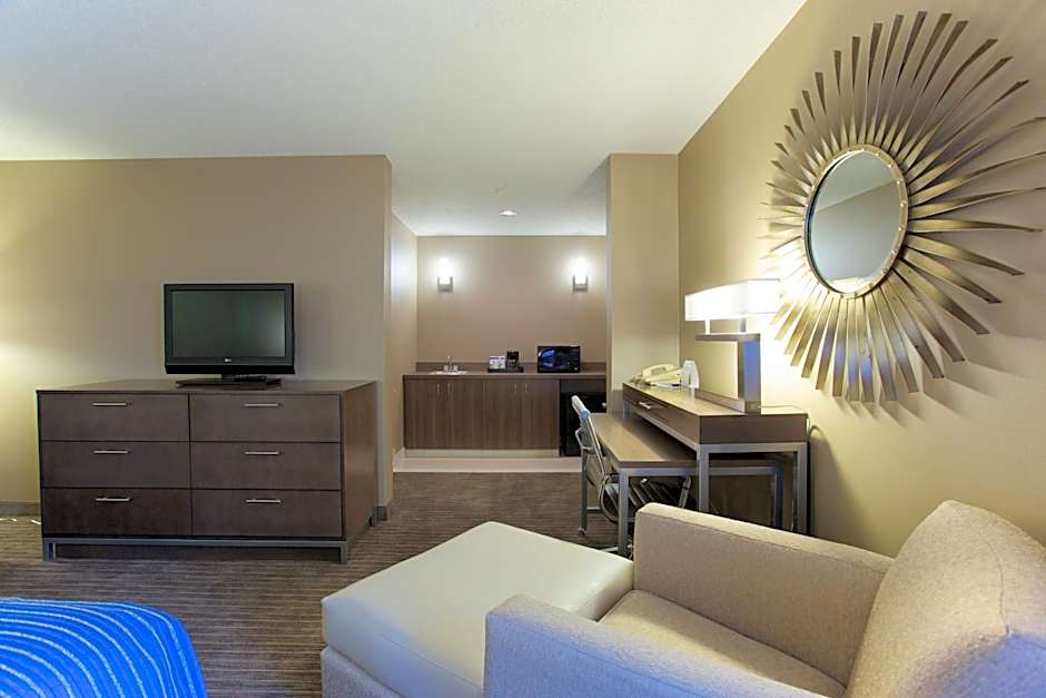 Holiday Inn Express Fargo - West Acres By IHG