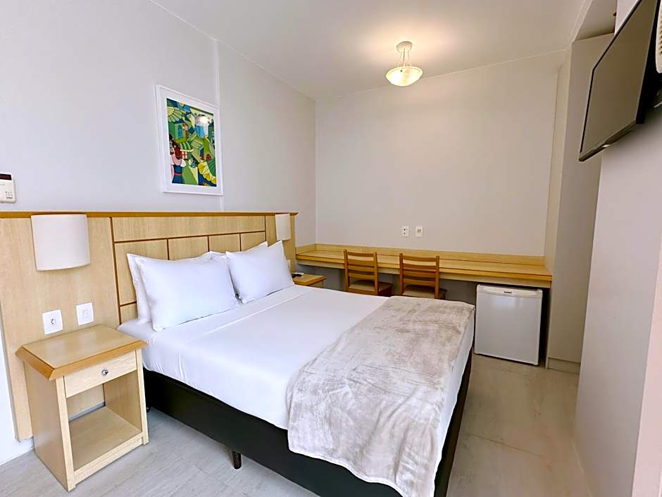 Hotel Monte Alegre