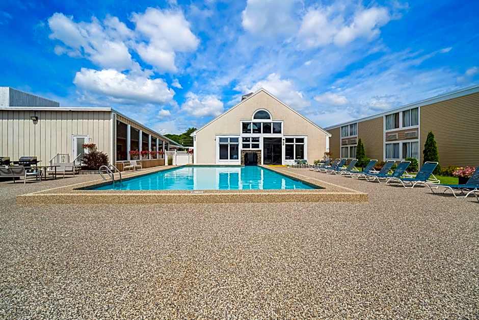 Best Western Merry Manor Inn