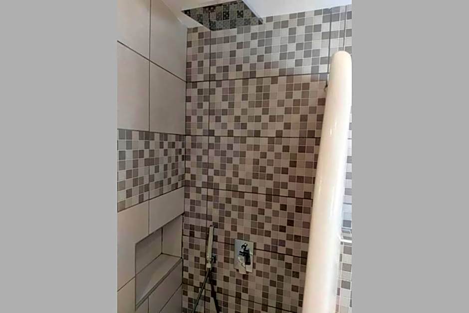 Παραδοσιακό σπίτι εντός της Χώρας της Ίου