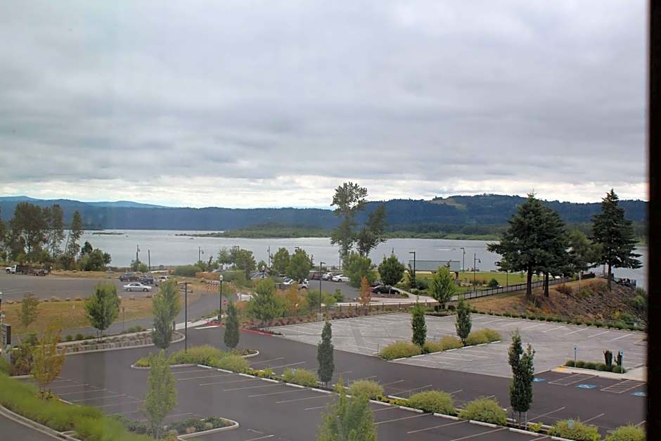 Best Western Plus Port of Camas-Washougal Convention Center