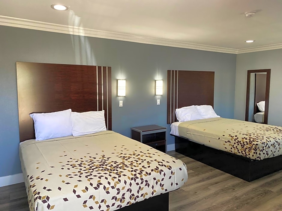 Regency Motel