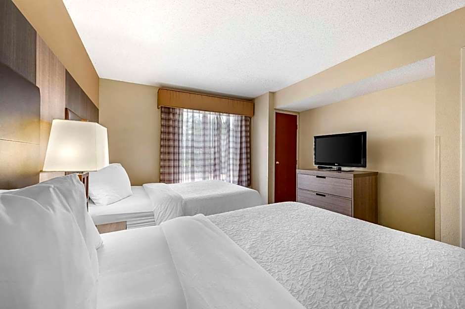 Quality Suites