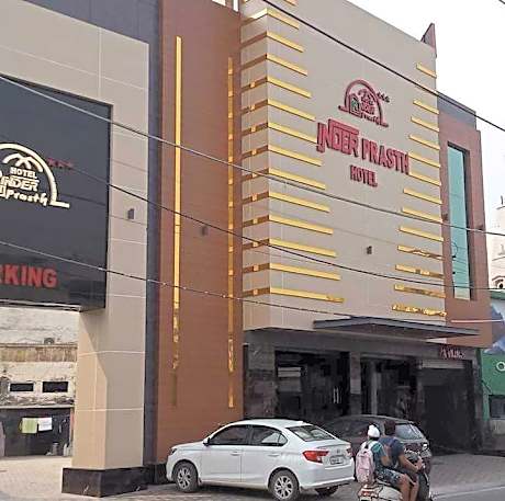 Super HOTEL WHITE STONE RESIDENCY